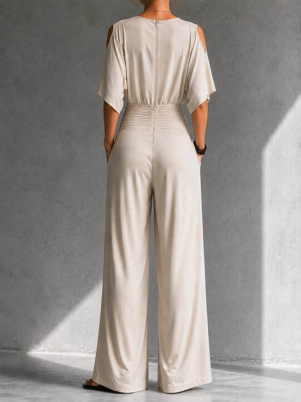 Alia | Conjunto elegante con efecto cruzado y pantalón de pierna ancha