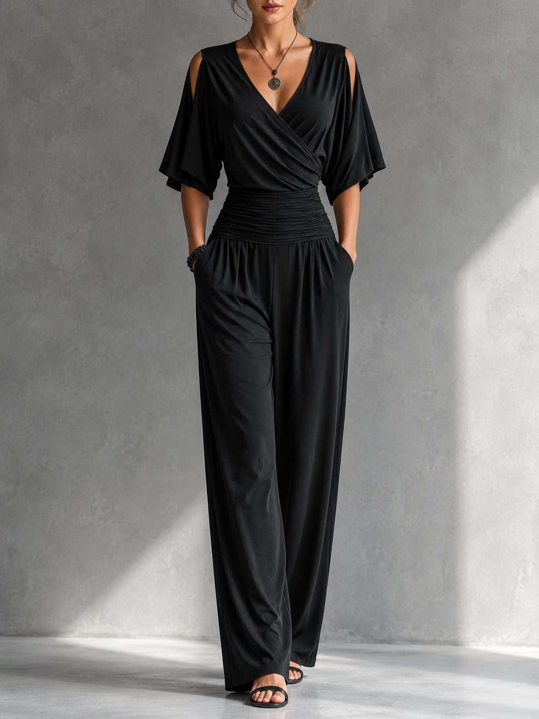 Alia | Conjunto elegante con efecto cruzado y pantalón de pierna ancha
